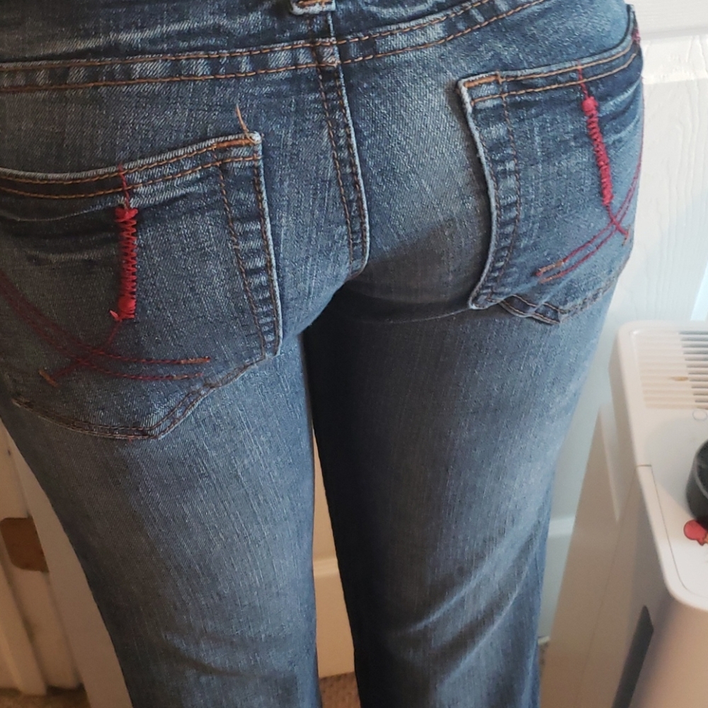 Bellbottoms - Picture 4 of 7